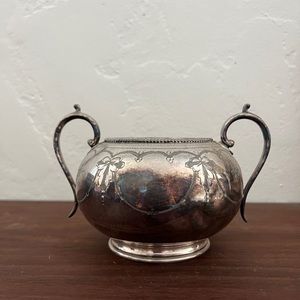 Victorian 1800s oversized decorative hand carved etched sugar bowl silverplate